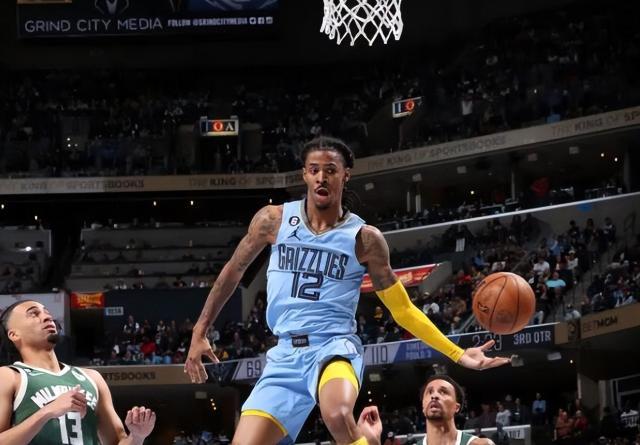 开云APP-灰熊专啃硬骨头！攻防联盟前十 莫兰特不缺帮手